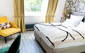 Luxstay Karben - Self-Check-In